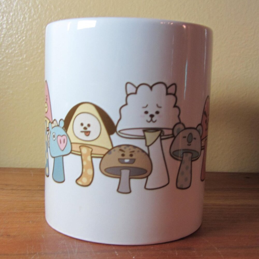 *BOGO mugs* 12 oz animal mushroom trippy mug BT21 (W4911)